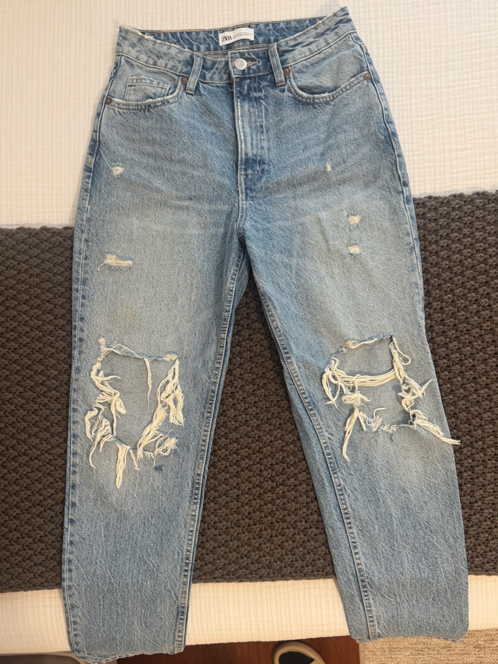 Zara Light Blue Distressed Mom Jeans